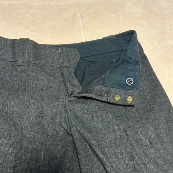 Banana Republic - Jackson Fit - stretch Heather grey dress pants - Size 2 - Picture 4 of 7